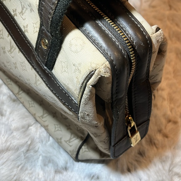 Louis Vuitton Josephine - Picture 3 of 9